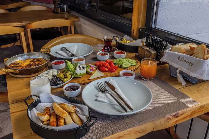 Breakfast/Coffee Service 59 of 66