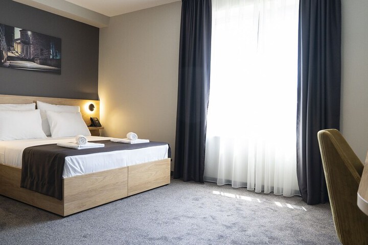 Room 22 of 75