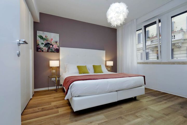 Room 16 of 195