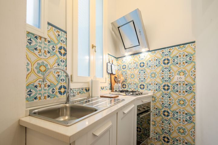 Image of Tornabuoni Chic