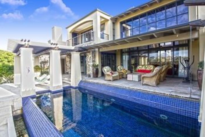 Stone Manor