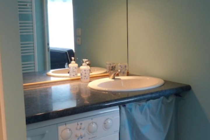 Room 7 of 15