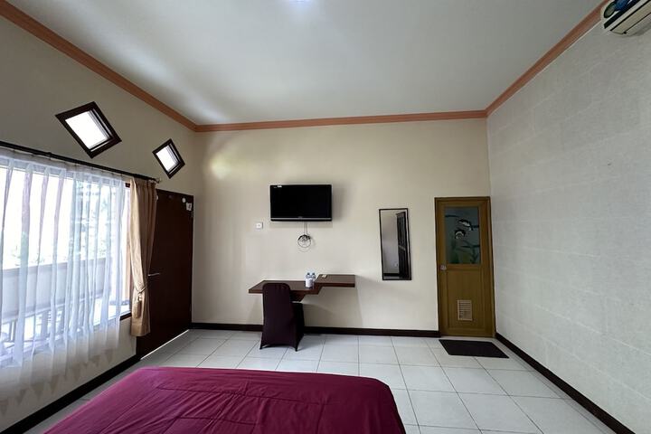 Room 3 of 24