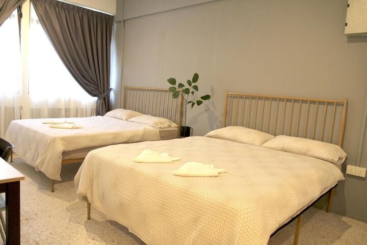 Room 4 of 22