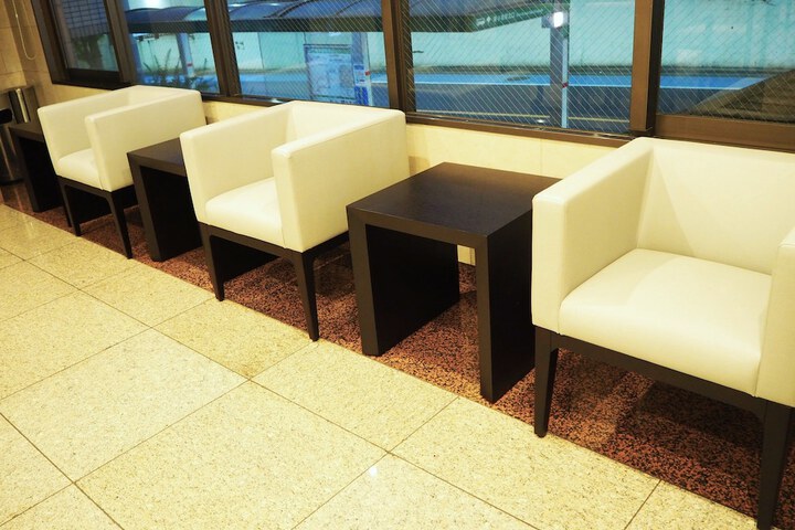 Entrance & Lobby