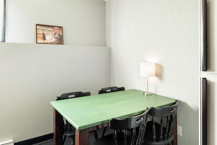Room 18 of 56