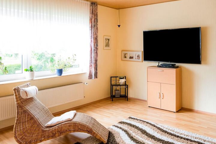 Room 9 of 26