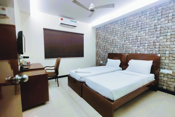 Room 26 of 55
