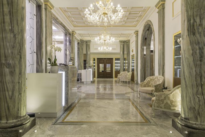 Hotel Lobby