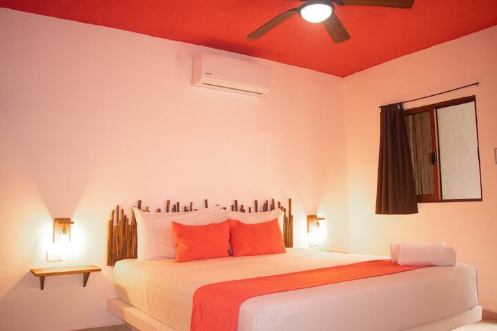Room 10 of 83