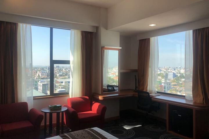 Room 19 of 87