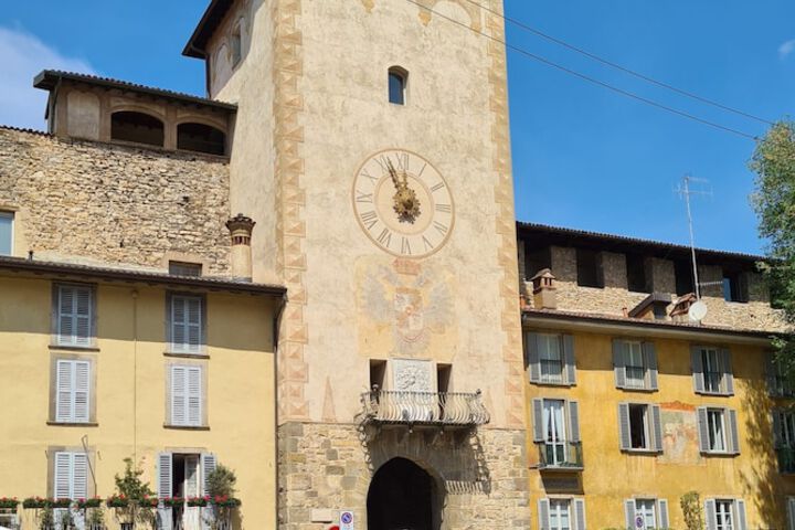 Hotel 48 of 75