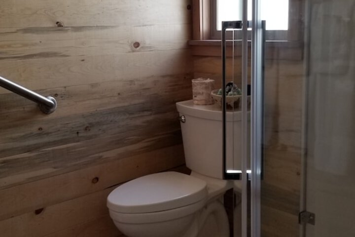 Room 48 of 87