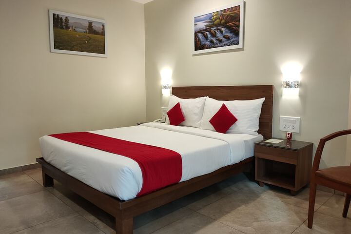 Room 4 of 78