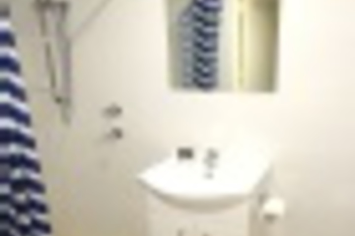 Room 87 of 288