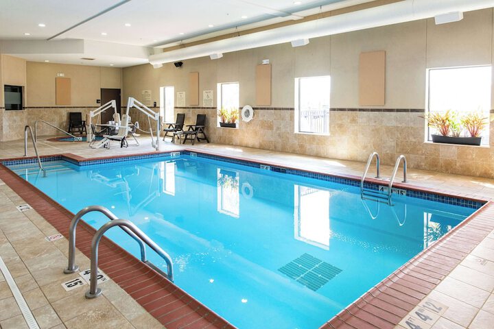 Pool 63 of 94