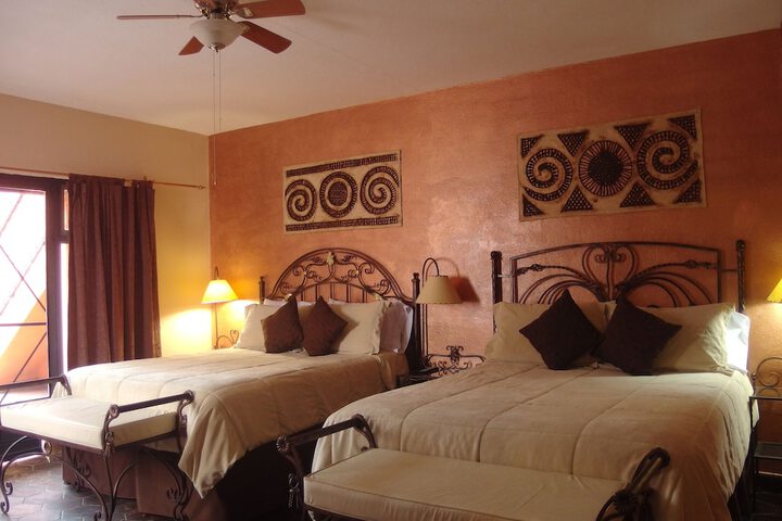 Room 10 of 37
