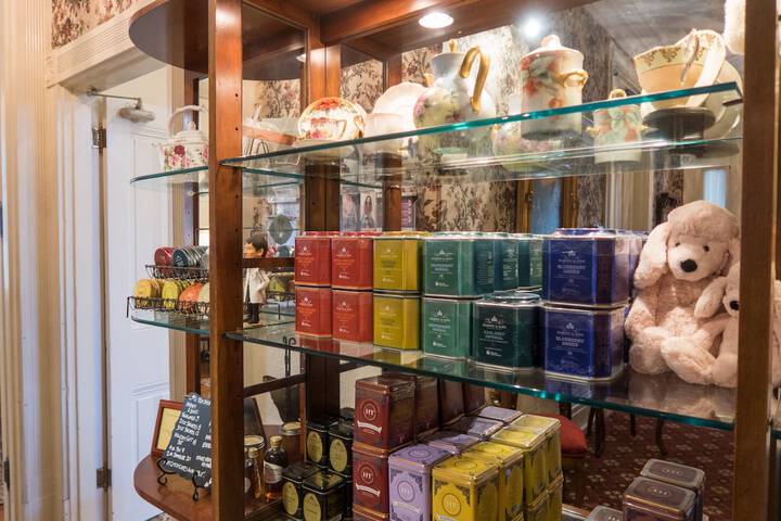Gift shop