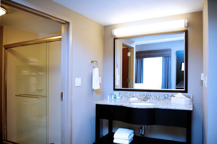 Bathroom shower