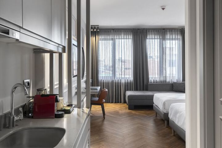 Room 20 of 126
