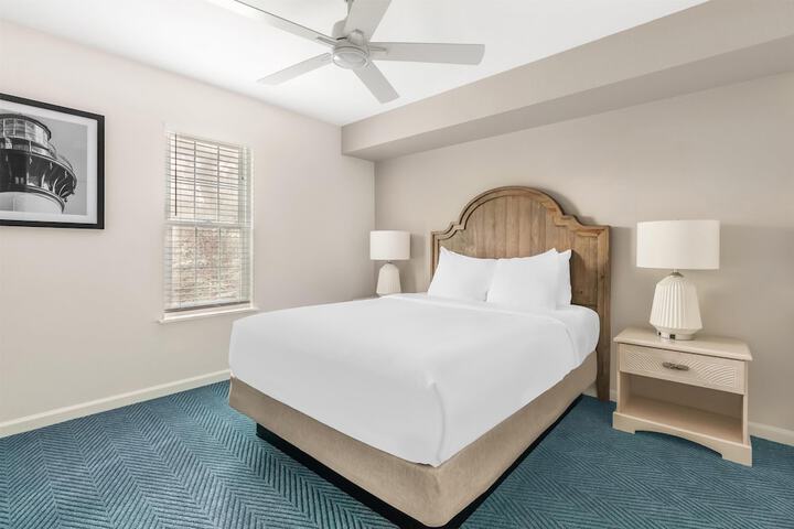 Room 10 of 80
