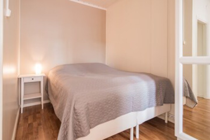 Room 27 of 27