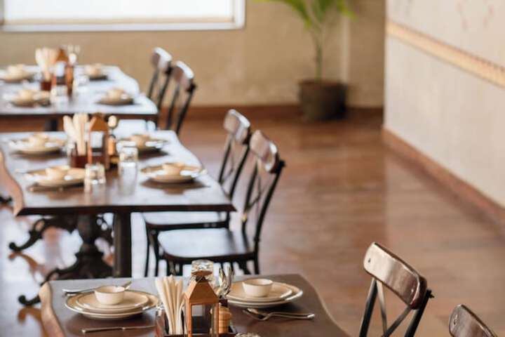 Dining 117 of 207