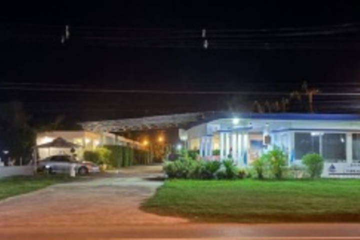Hotel 70 of 132