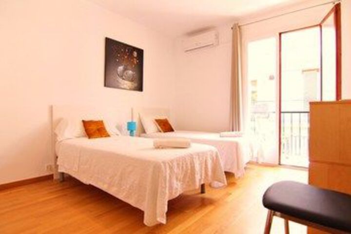 Room 44 of 140