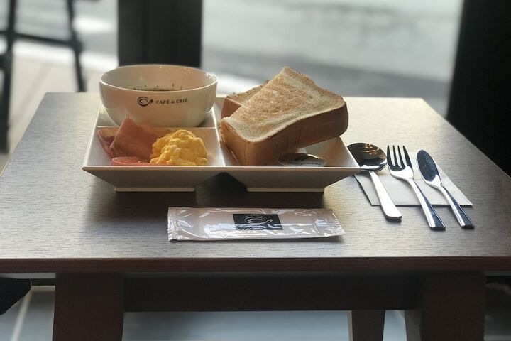 Breakfast/Coffee Service 35 of 43