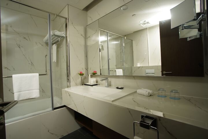 Room 21 of 54