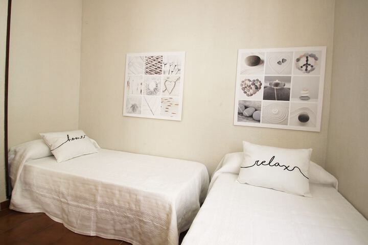 Room 13 of 24