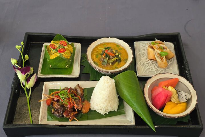 Dining 145 of 211