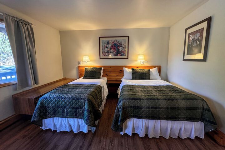 Room 47 of 100