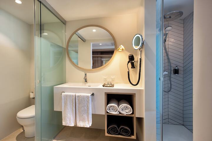 Bath Interior