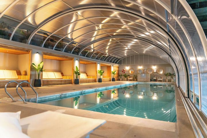 Pool 50 of 96