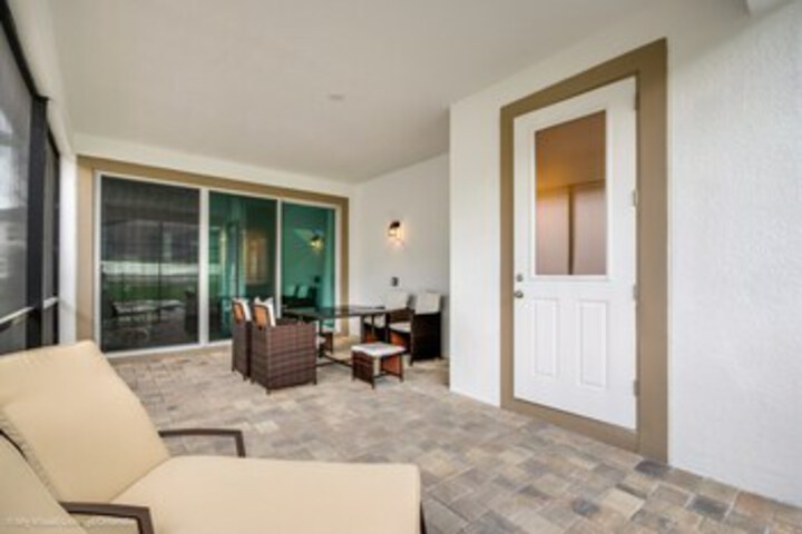 Terrace/Patio 4 of 58