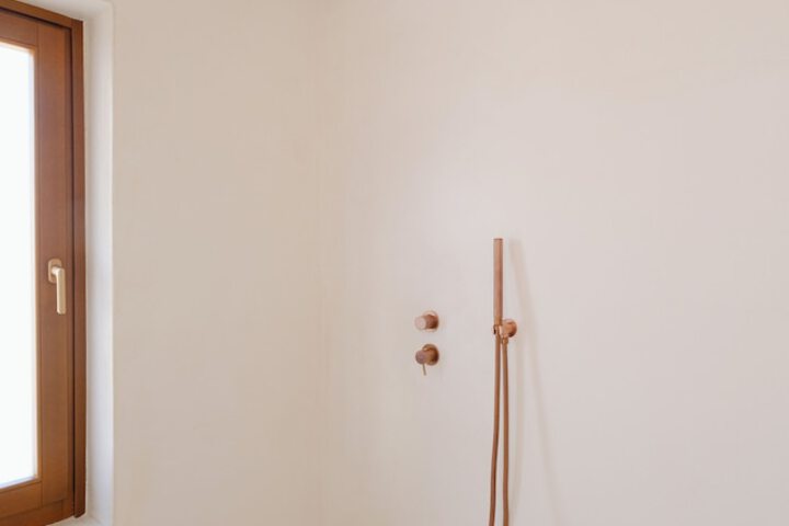 Room 84 of 126