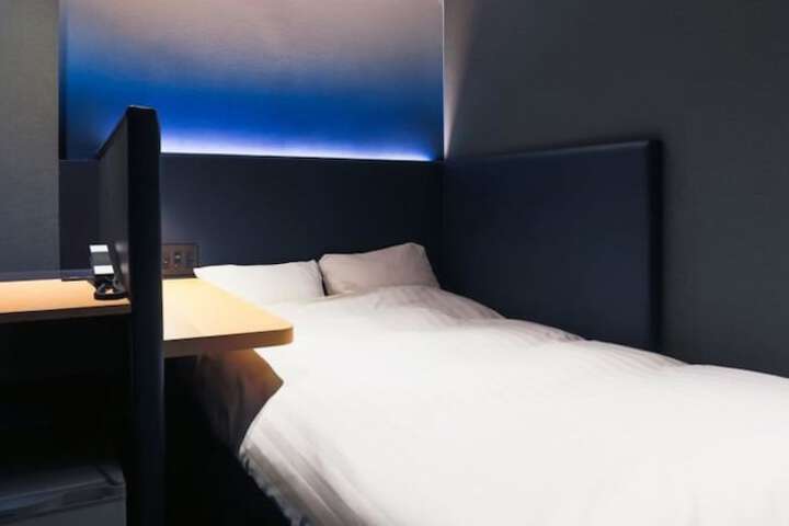 Room 20 of 64