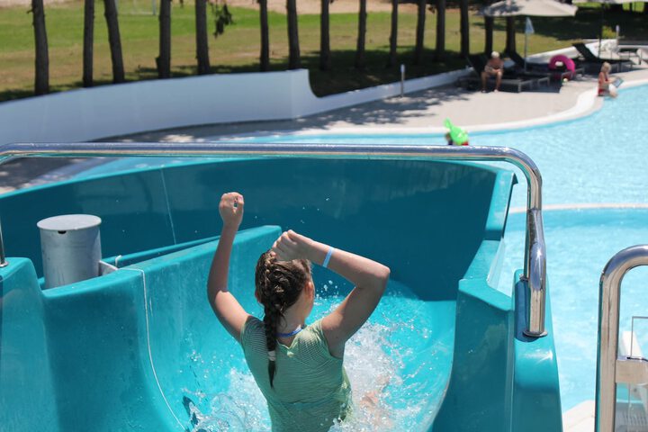 Pool 43 of 123