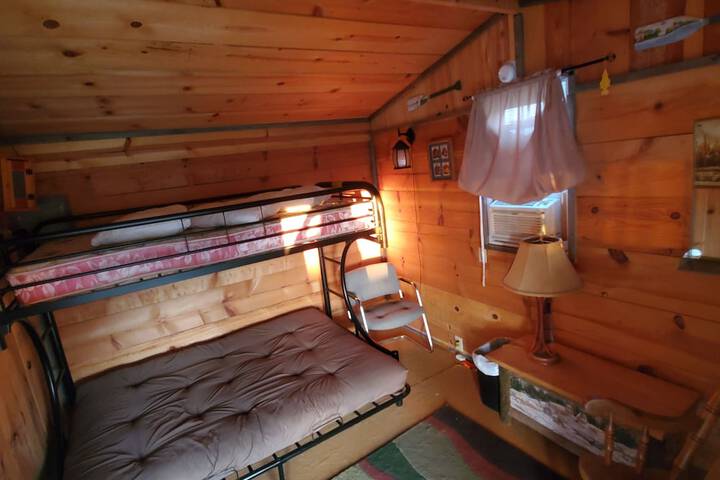 Room 10 of 42