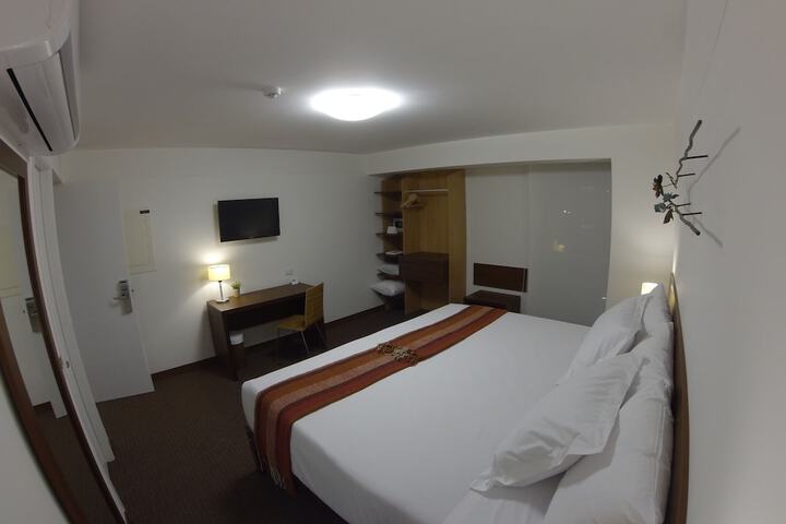 Room 18 of 45