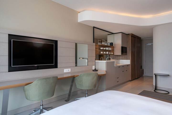 Room 36 of 309