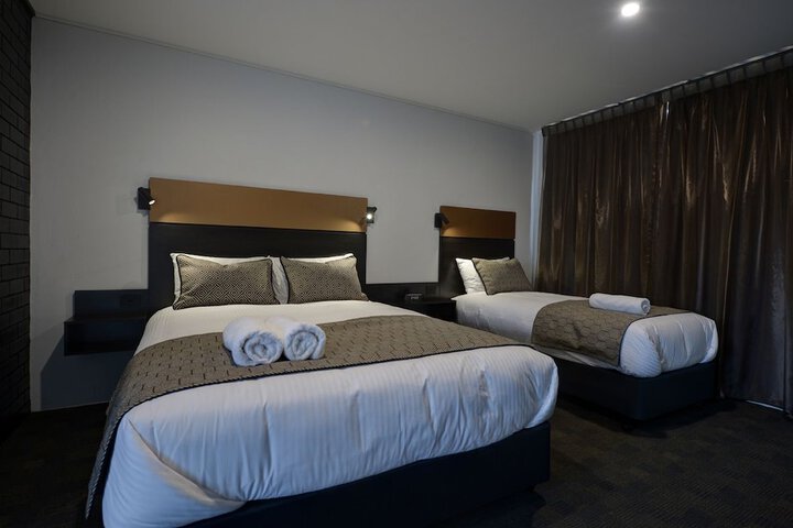 Room 16 of 59