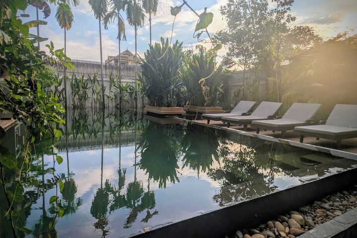 Pool 22 of 30