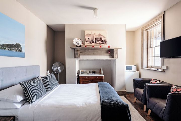 Room 7 of 20
