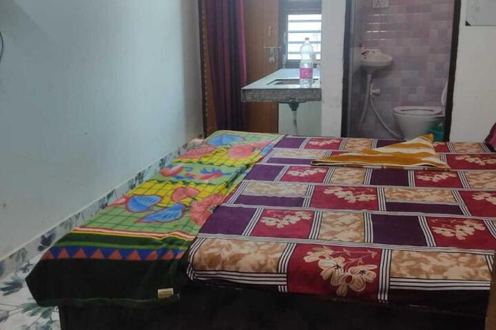 Hotel O City Palace