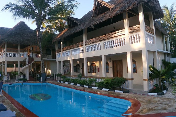 Hotel 5 of 27