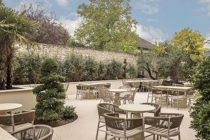 Terrace/Patio 9 of 43