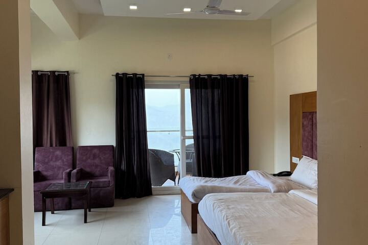 Room 15 of 42